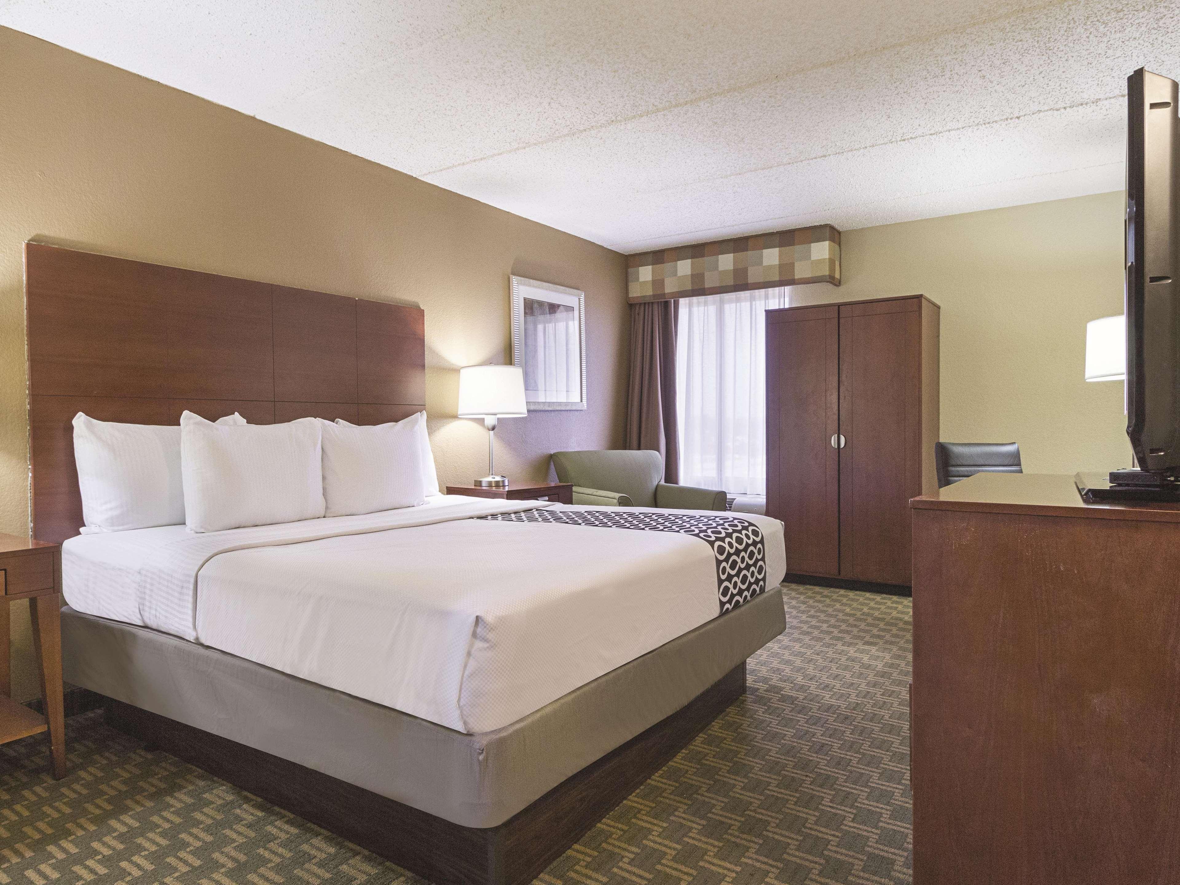 Hotel La Quinta By Wyndham Cleveland Airport West North Olmsted Zewnętrze zdjęcie