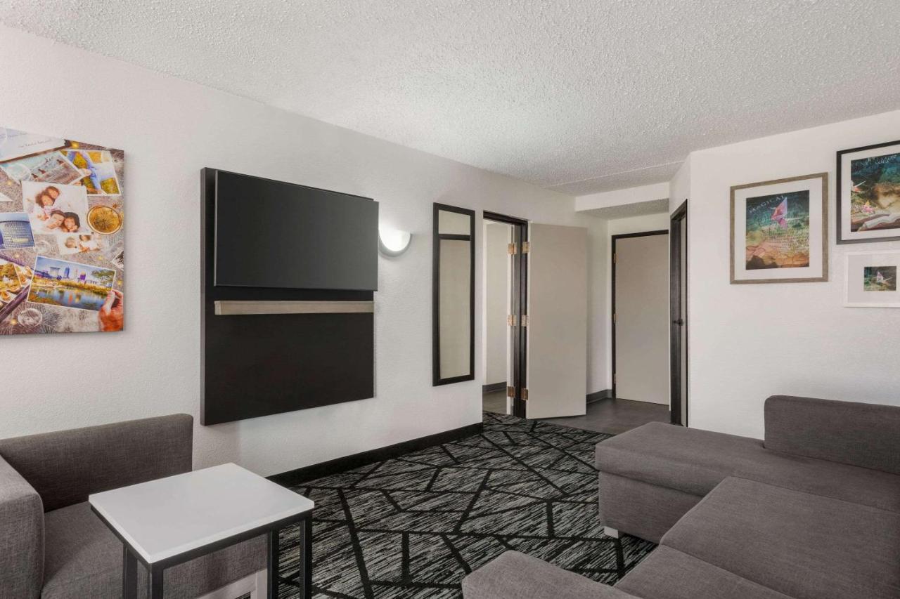 Hotel La Quinta By Wyndham Cleveland Airport West North Olmsted Zewnętrze zdjęcie