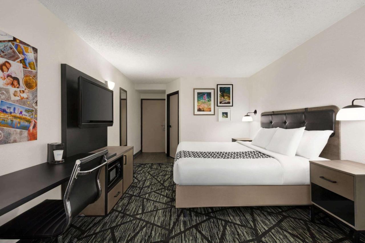 Hotel La Quinta By Wyndham Cleveland Airport West North Olmsted Zewnętrze zdjęcie