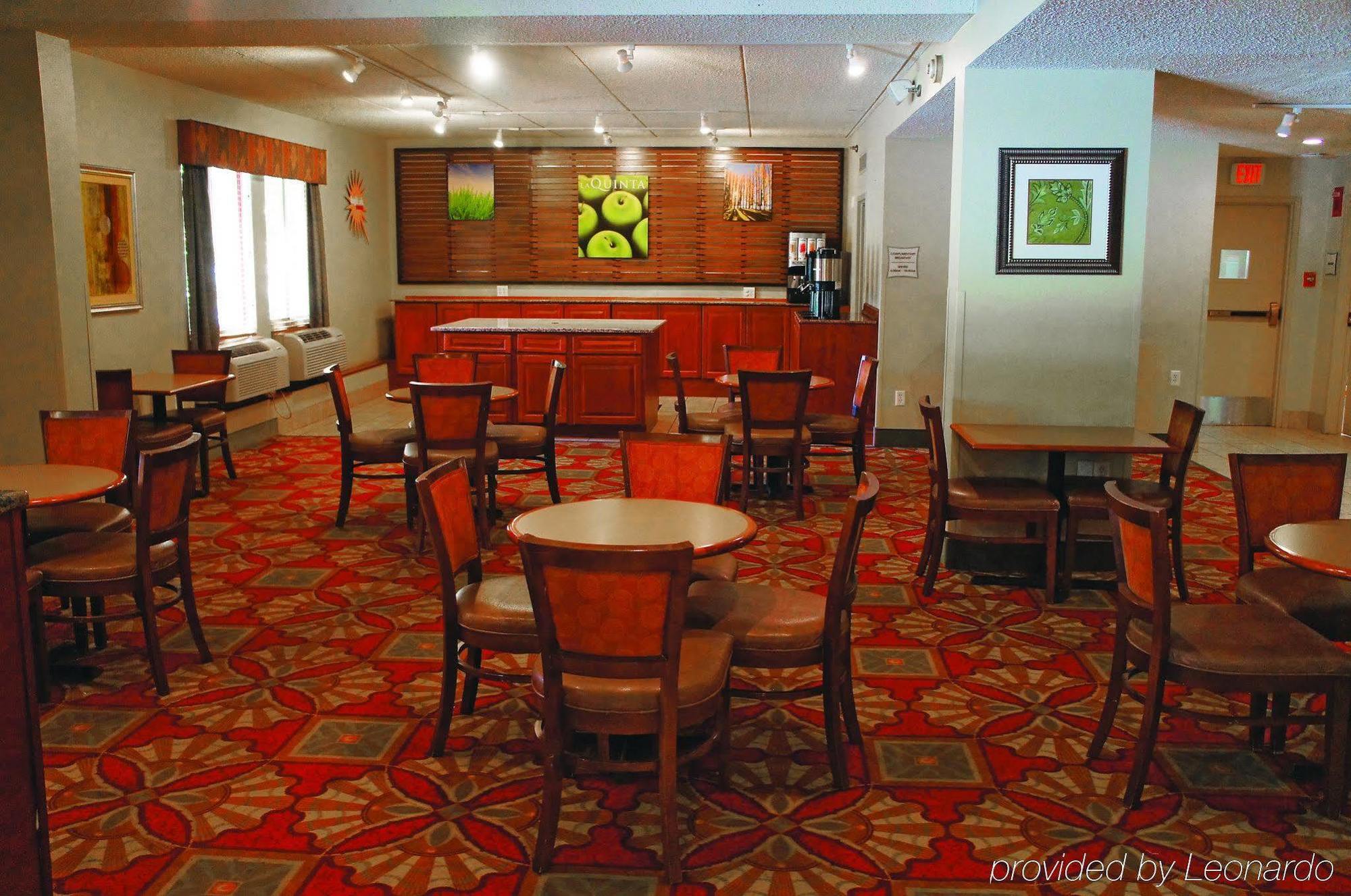 Hotel La Quinta By Wyndham Cleveland Airport West North Olmsted Zewnętrze zdjęcie
